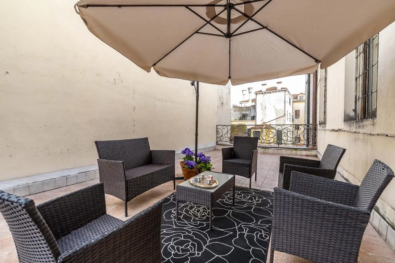 Tolentini Canal View & Terrace By Wonderful Italy Venice 0*,