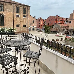 Apartment Mh 3202, Venice